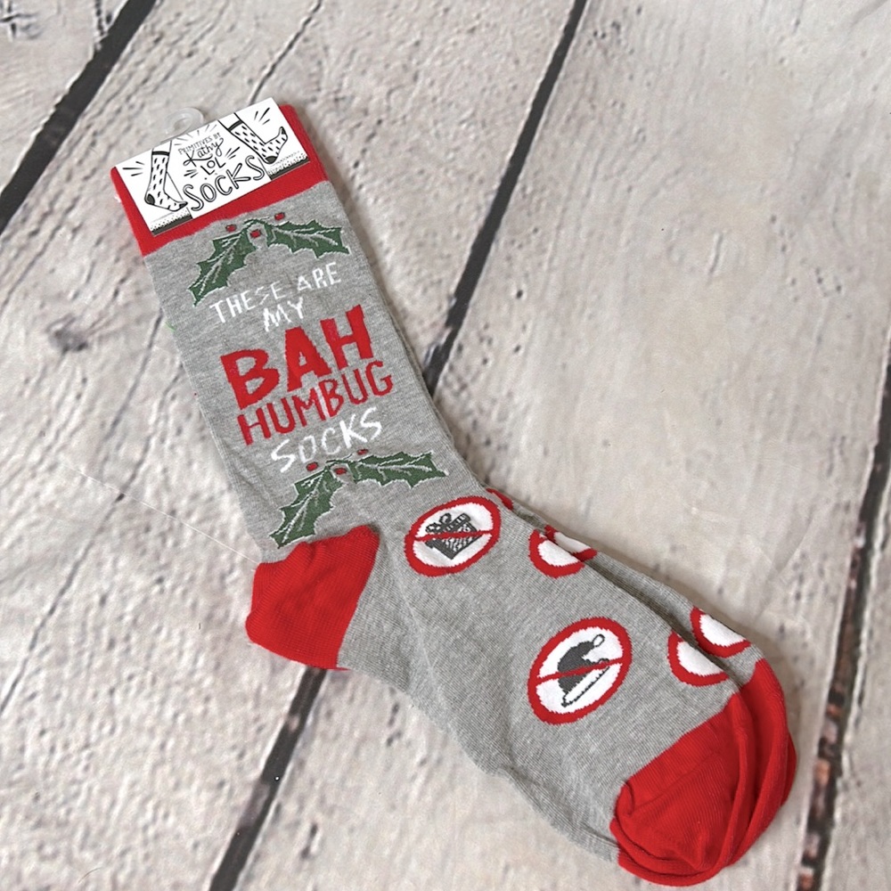 Primitives By Kathy LOL Gray Red Bah Humbug Christmas Socks Brand New W/Tags